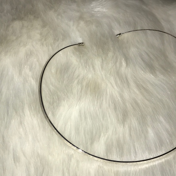 SOLD Lia Sophia Choker Necklace - Picture 2 of 5